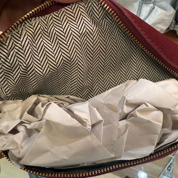 NWT Wine Burgundy Suede Studded Crossbody Sling Bag Genuine Leather Belt Bag - Picture 5 of 5